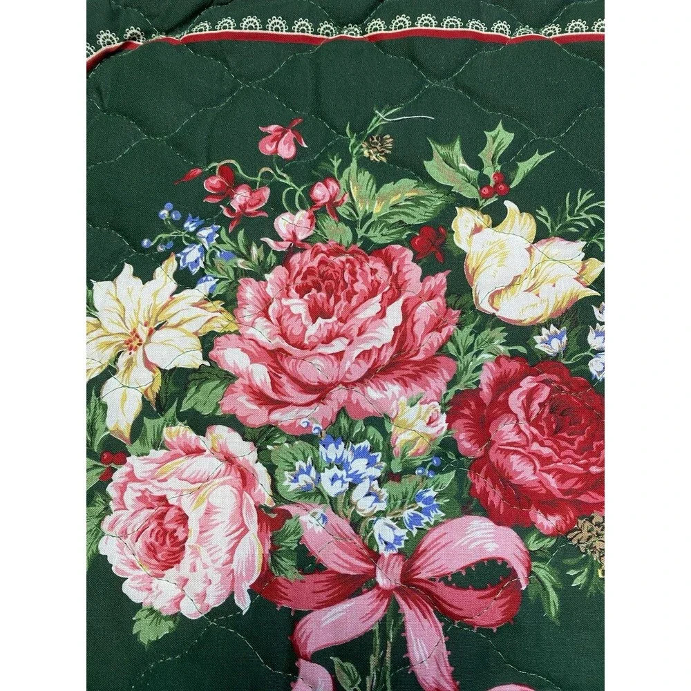 Vintage Christmas Quilted Placemats Roses Eyelet Lace  CottageCore Set Of  4